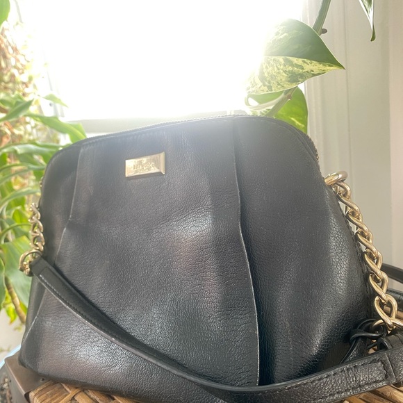 Kate spade black with gold chain medium size purse - Picture 3 of 5